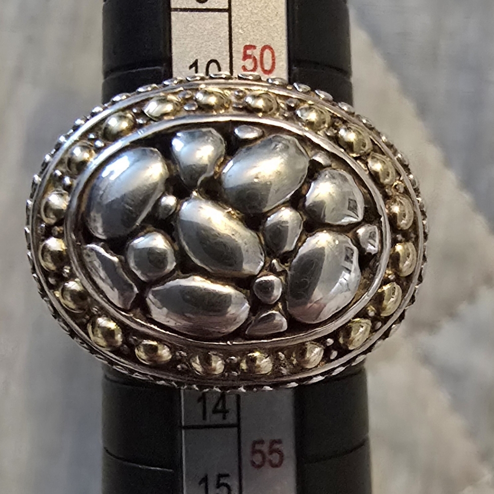Suarti ring